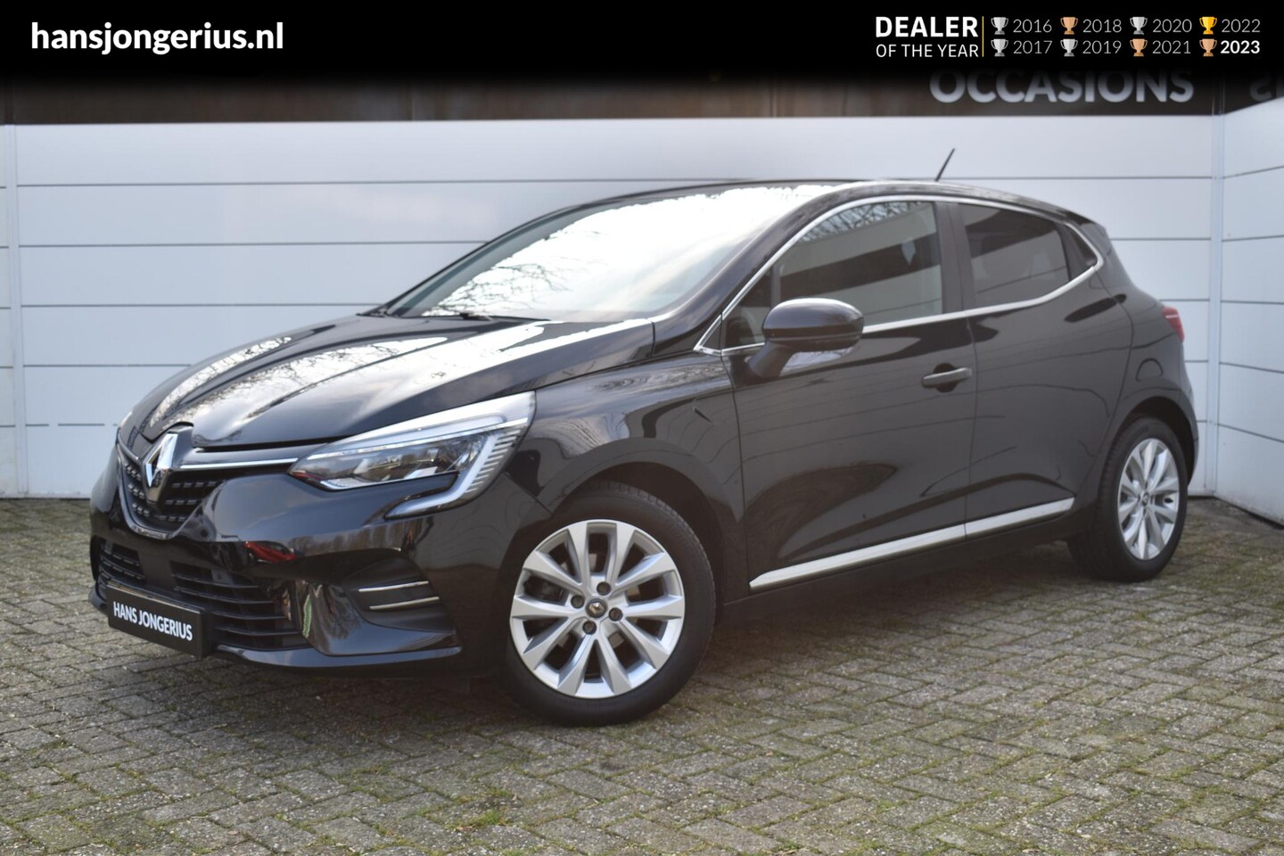 Renault Clio - TCe 100 Intens CAMERA | NAVI | CRUISE CONTROL | CLIMATE CONTROL | ARMSTEUN | PDC | LMV - AutoWereld.nl