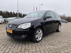 Volkswagen Polo - 1.4-16V Comfortline 80pk | 3deurs | Airco