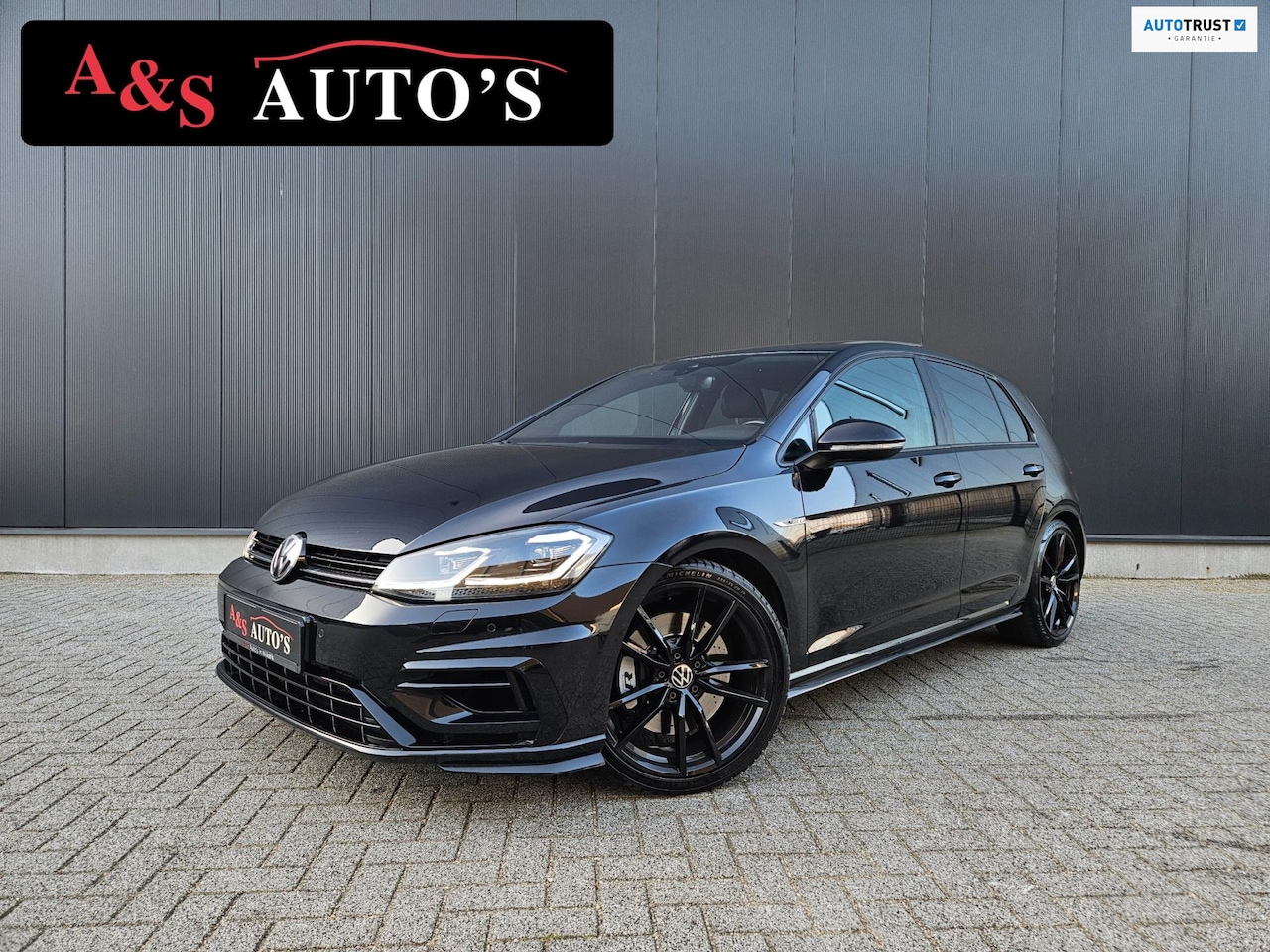 Volkswagen Golf - 2.0 TSI 4Motion R Panoramdak Camera Virtual Leder Memory stoelen Sfeerverlicht Blindspot - AutoWereld.nl