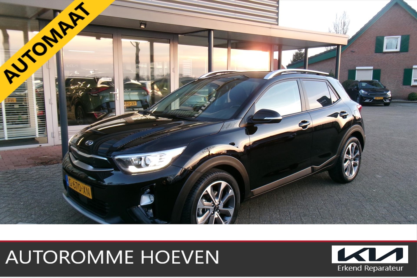 Kia Stonic - 1.0 Turbo AUTOMAAT DynamicPlusLine Luxe Org. Ned. - AutoWereld.nl