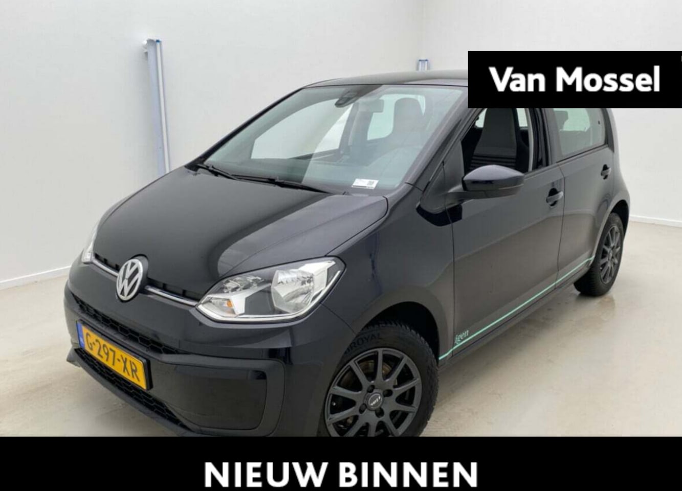 Volkswagen Up! - 1.0 BMT move up! 60 PK | Airco | Bluetooth | DAB+ | Telefoonhouder | Elektrische ramen | L - AutoWereld.nl