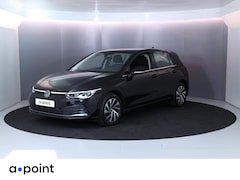 Volkswagen Golf - 1.4 eHybrid Style 204 pk Automaat (DSG) | Navigatie | Parkeersensoren | Adaptieve cruise c