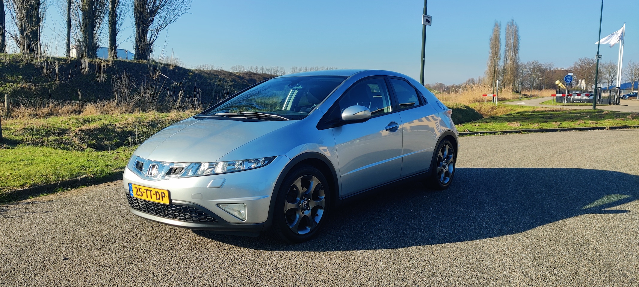 Honda Civic - 1.8 Sport - AutoWereld.nl