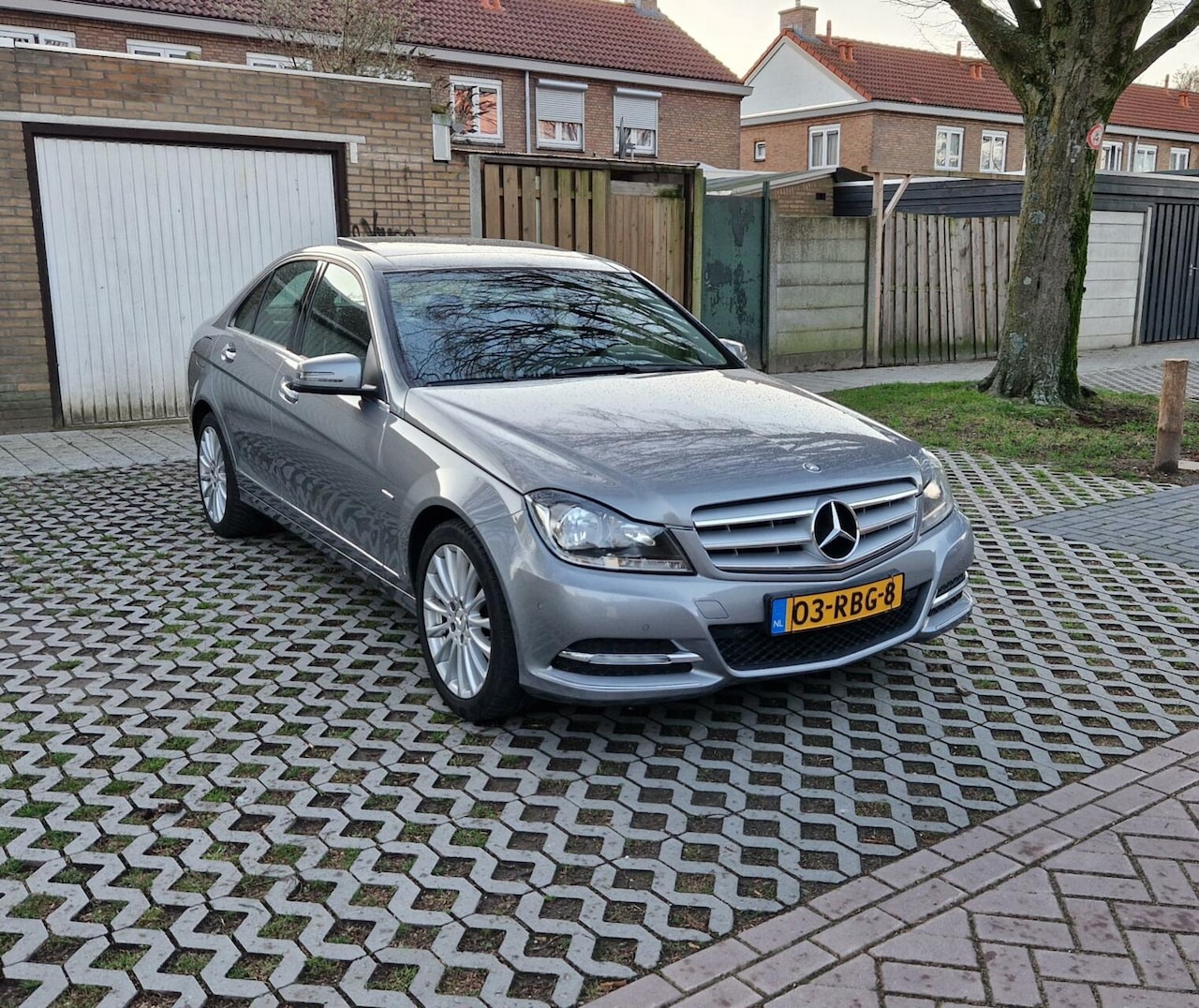 Mercedes-Benz C-klasse - 180 CGI Avantgarde 157dkm PANODAK/APK/PDC - AutoWereld.nl