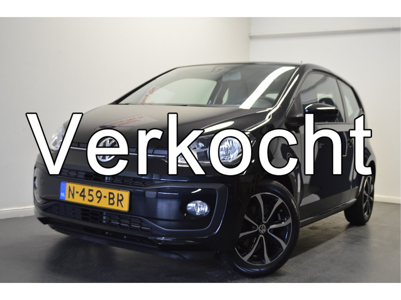 Volkswagen Up! - 1.0 BMT take up! 1.0 BMT take up! , CR CONTR , LMV15 , MISTL V , BL TOOTH  , V STOEL VERW , - AutoWereld.nl