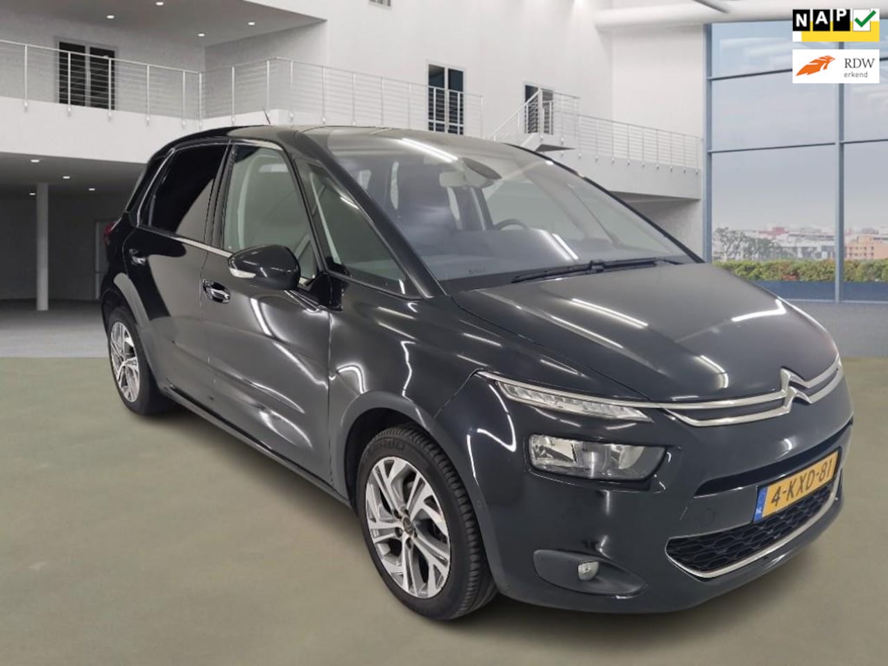 Citroën C4 Picasso - 1.6 VTi Intensive 1.6 VTi Intensive - AutoWereld.nl