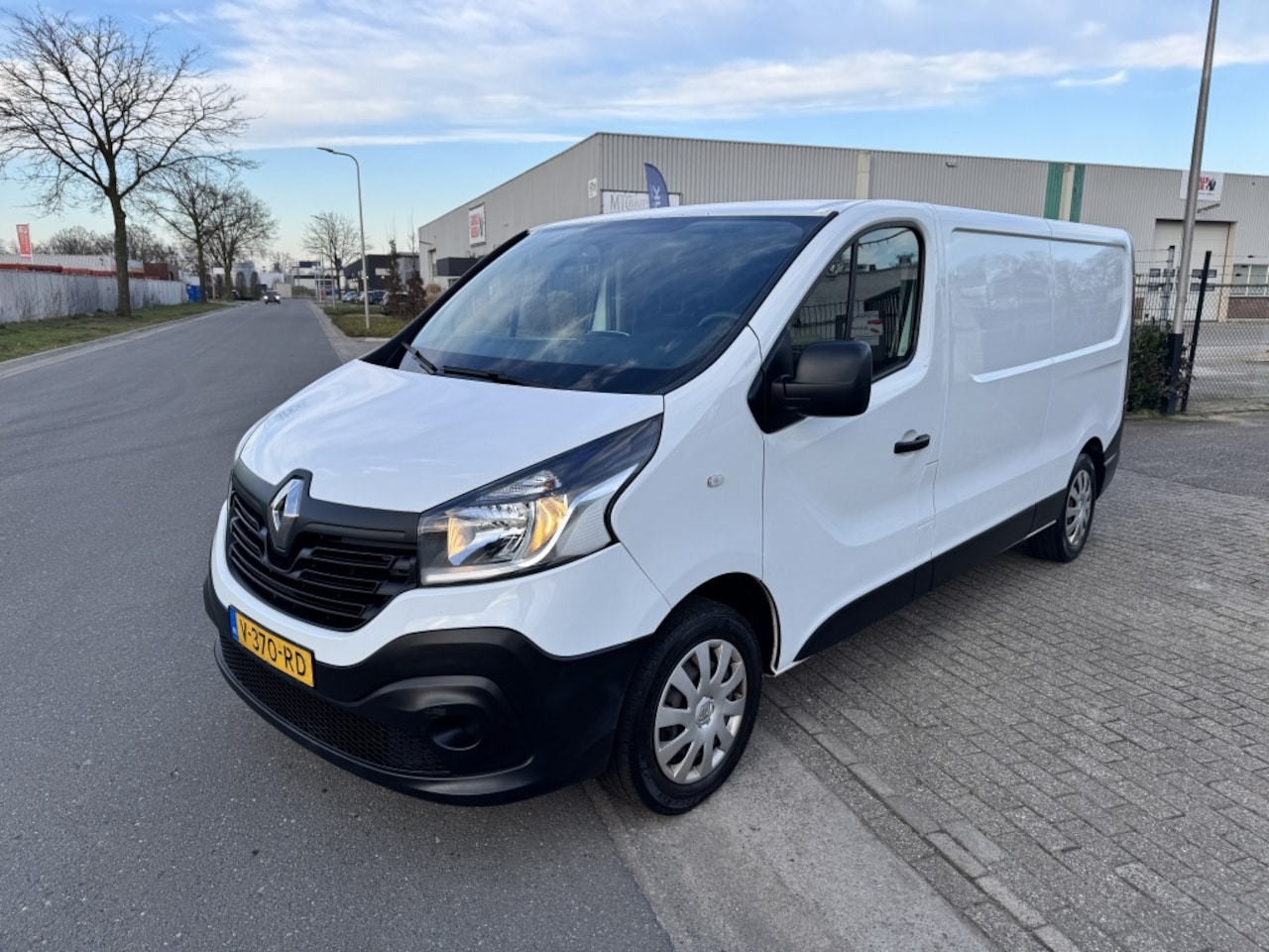 Renault Trafic - 1.6 dCi T29L2H1ComEn - AutoWereld.nl