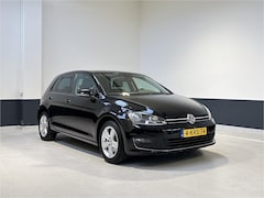 Volkswagen Golf - 1.2 TSI Highline | Navi | Stoelverw| NL | 5-drs | LM velgen |