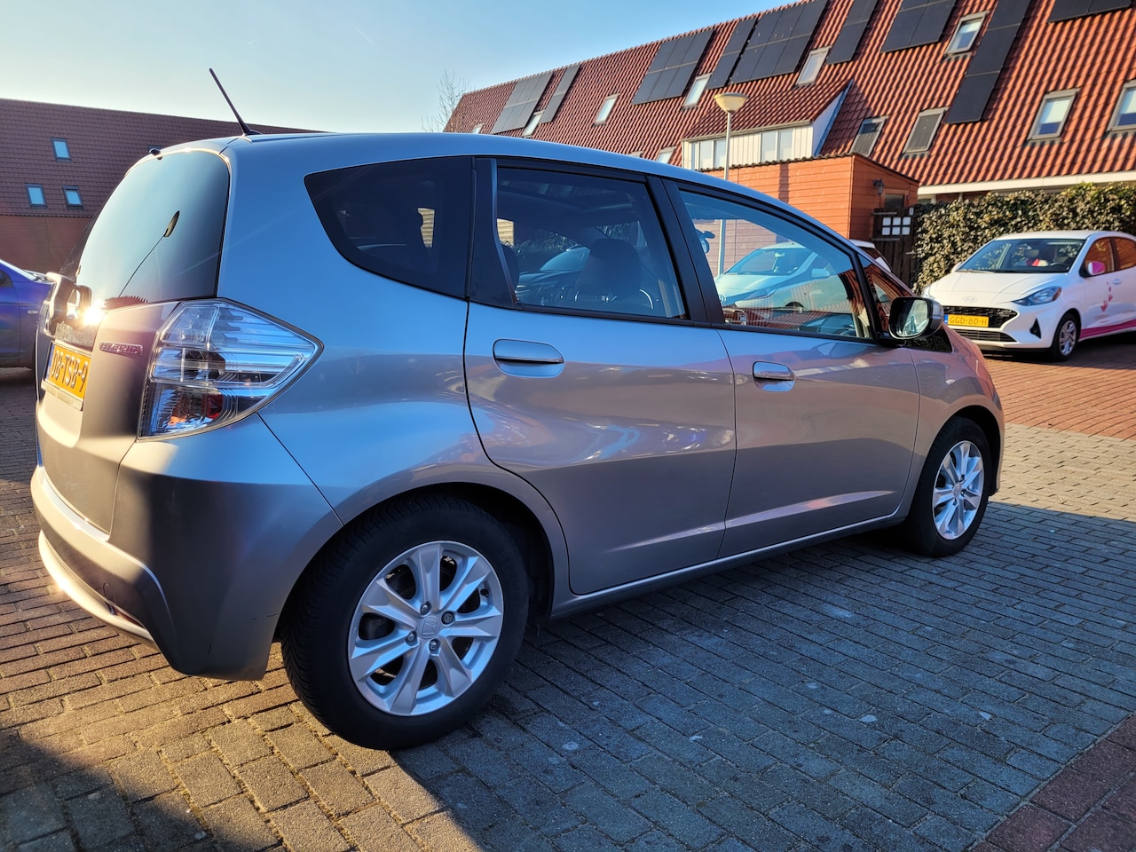 Honda Jazz - 1.4 Hybrid Elegance Panodak/full map navigatie - AutoWereld.nl