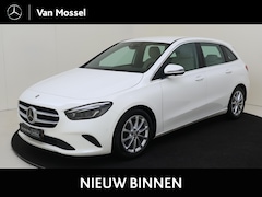 Mercedes-Benz B-klasse - 180 Advantage / Achteruitrijcamera / Easypack-Achterklep / Dodehoek-assistent / Rij-assist