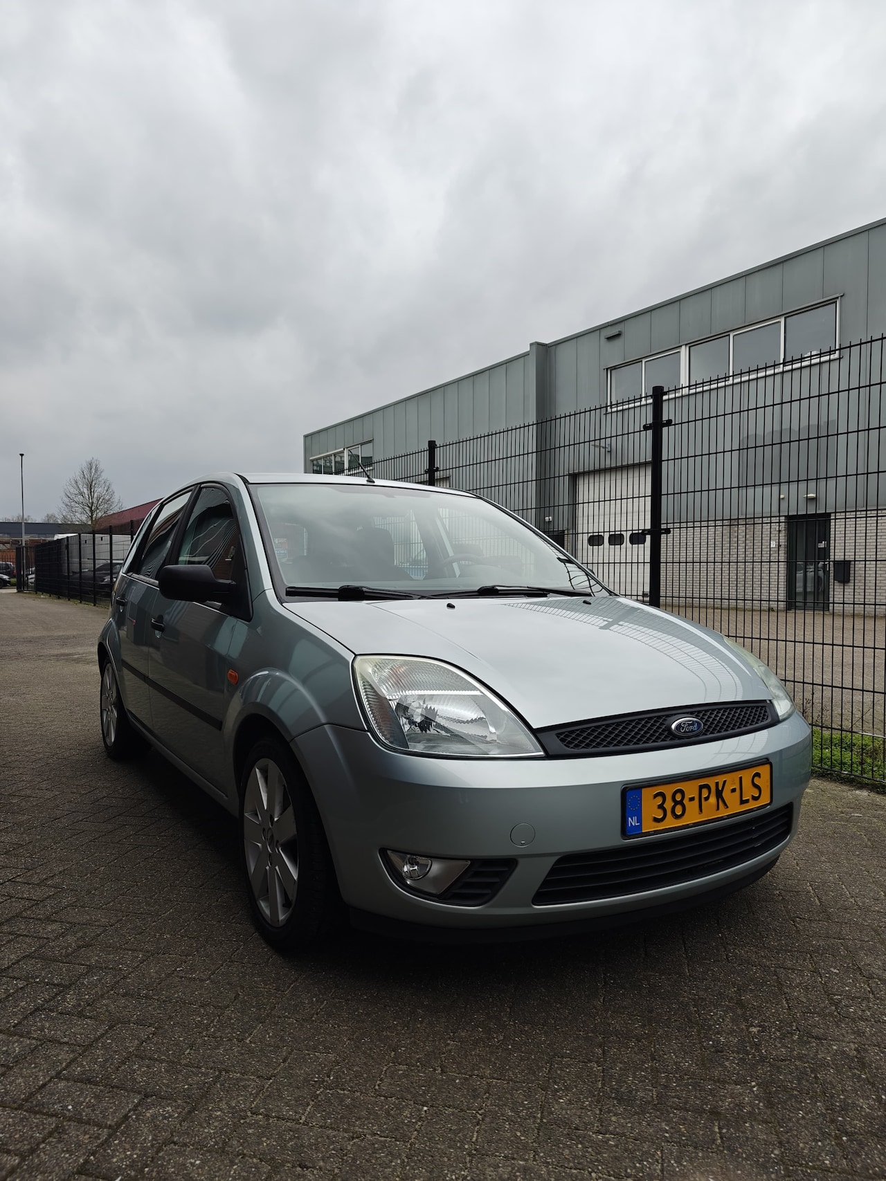 Ford Fiesta - 1.3 Futura - AutoWereld.nl