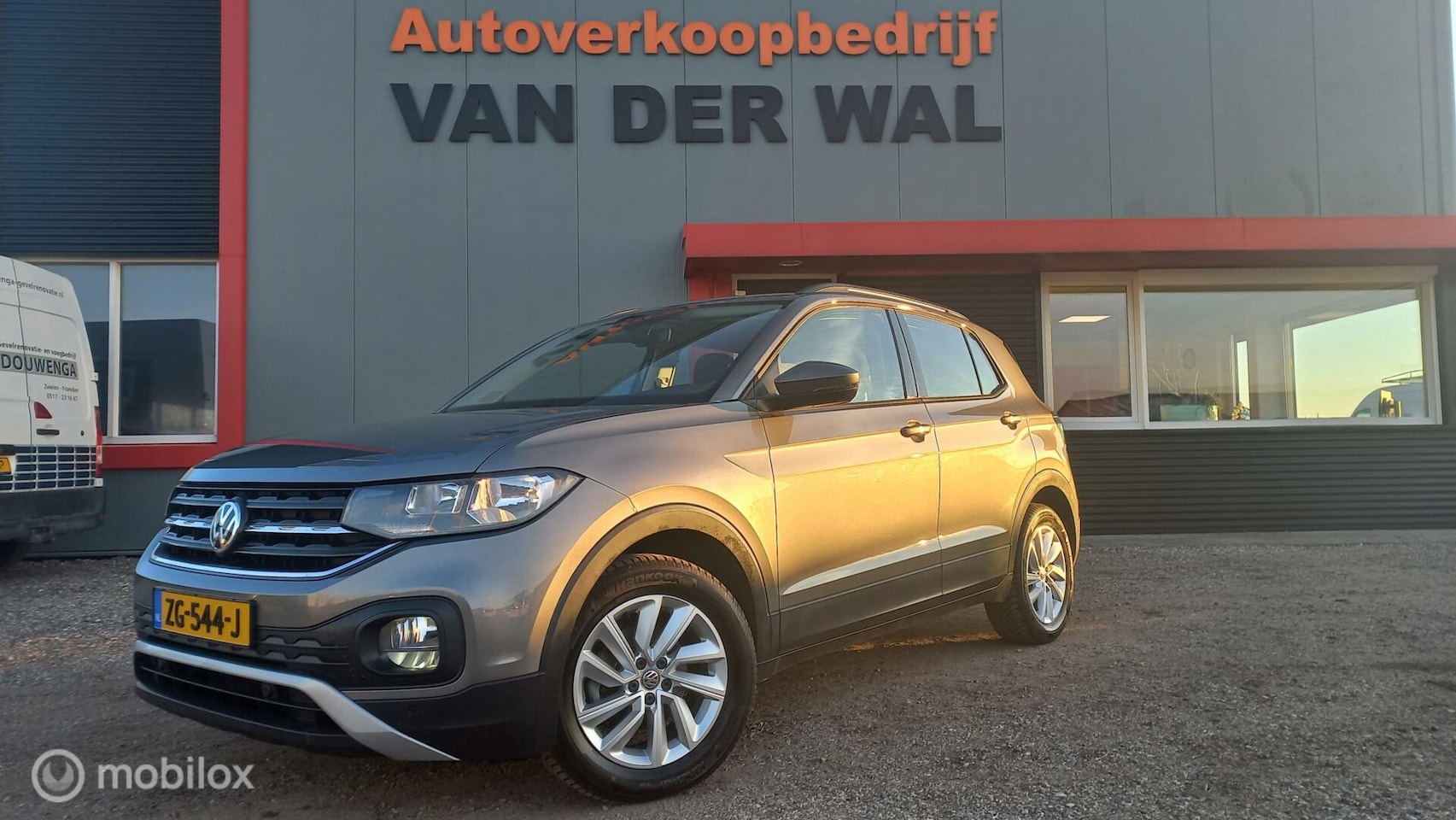 Volkswagen T-Cross - 1.0 TSI Life/AUTOMAAT/CLIMATECONTROL/CRUISECONTROL/NAVIGATIE - AutoWereld.nl