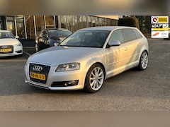 Audi A3 Sportback - 1.6 Attraction Business Edition benzine airco audio 5 deurs stuurbekrachtiging