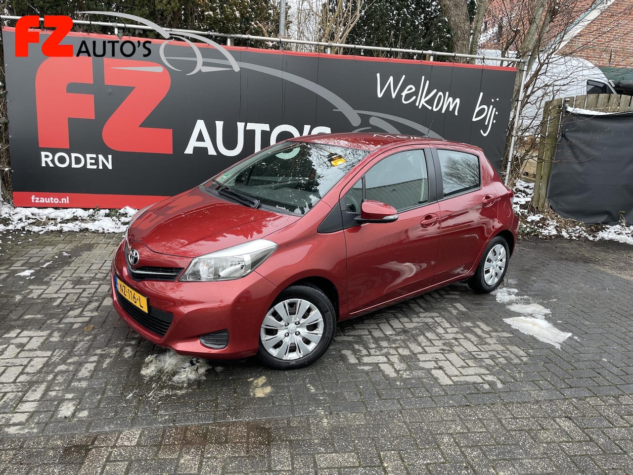 Toyota Yaris - 1.3 VVT-i Aspiration | Automaat | Trekhaak | Airco | - AutoWereld.nl