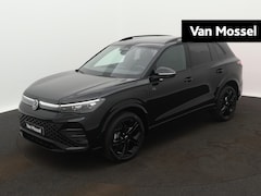 Volkswagen Tiguan - 1.5 eHybrid R-Line Edition 204 PK | Fysieke voorraad | Lederen bekleding | Memory stoelen