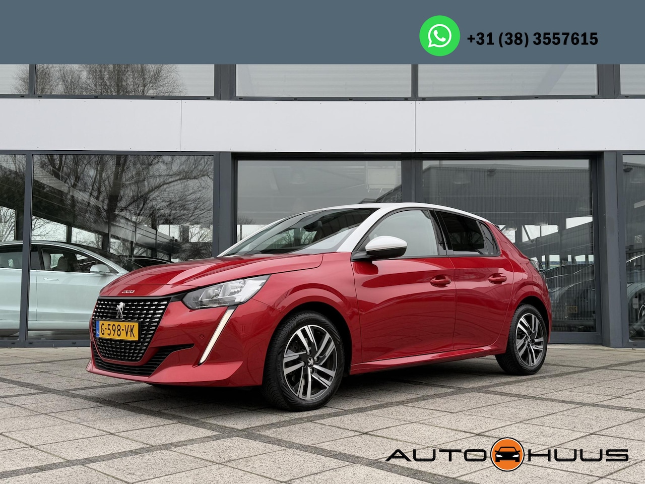 Peugeot 208 - 1.2 PureTech Allure 3D Cockpit Navi Carplay Camera - AutoWereld.nl