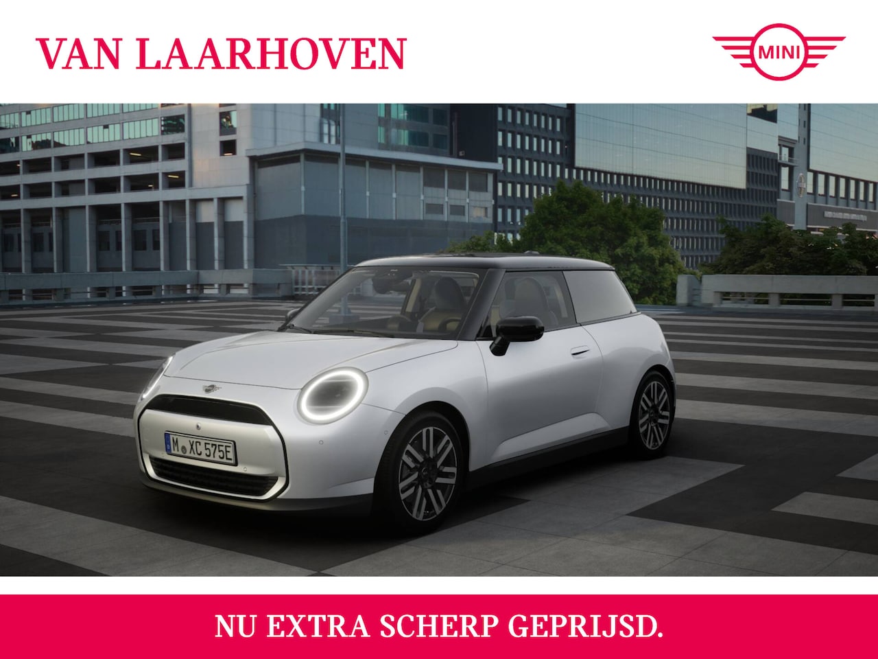 MINI Cooper - Hatchback E / Classic / Pakket L / 17 inch Parallel Spoke 2-tone - AutoWereld.nl