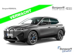 BMW iX - xDrive50 - Driving Ass Prof - Sportpakket - Harman Kardon - Laserlight