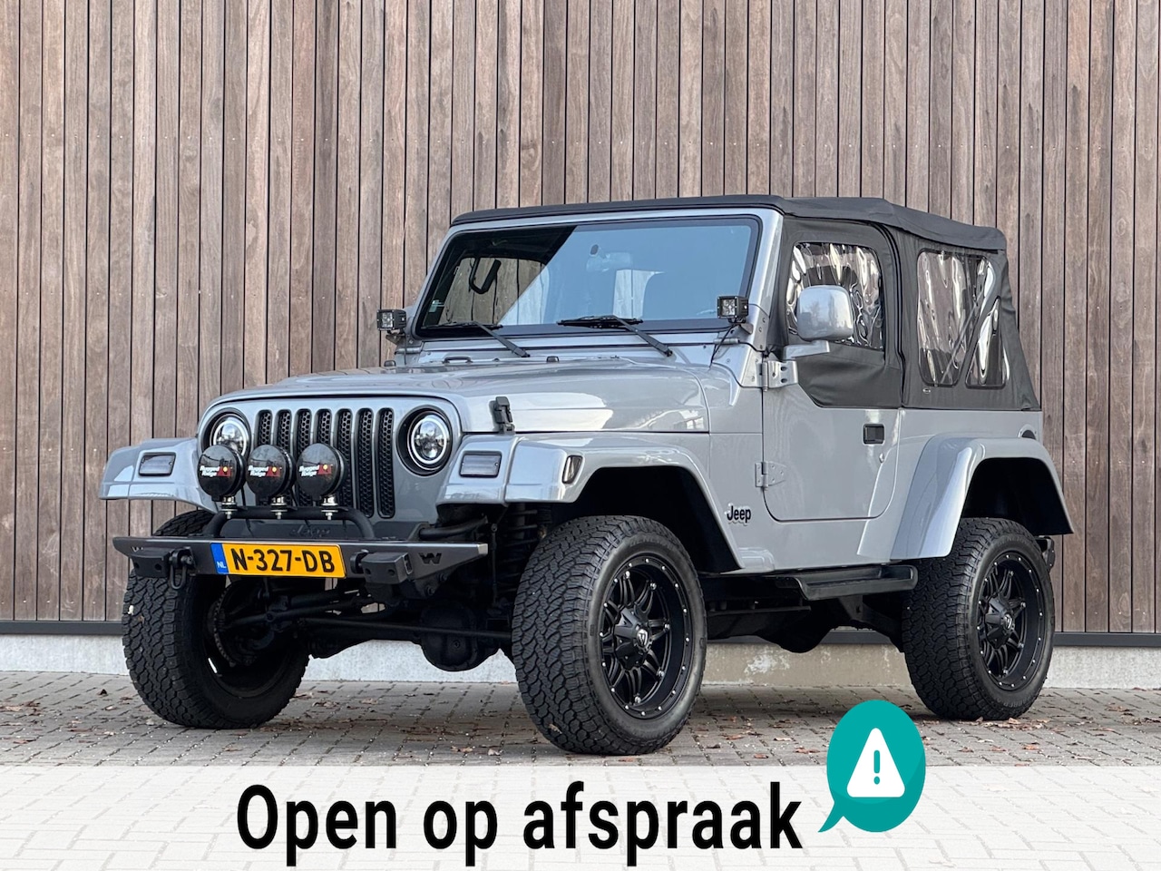 Jeep Wrangler - 4.0i Hardtop 4.0i Hardtop |NIEUWSTAAT| - AutoWereld.nl