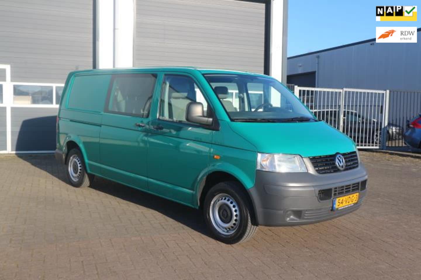 Volkswagen Transporter - 1.9 TDI 340 Trendline DC 1.9 TDI 340 Trendline DC - AutoWereld.nl