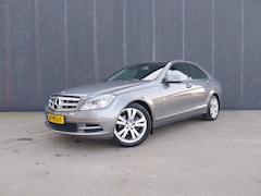 Mercedes-Benz C-klasse - 180 CGI BlueEFFICIENCY Business Class Avantgarde 1e EIGENAAR AUTOMAAT HALF LEER LED NAVI C