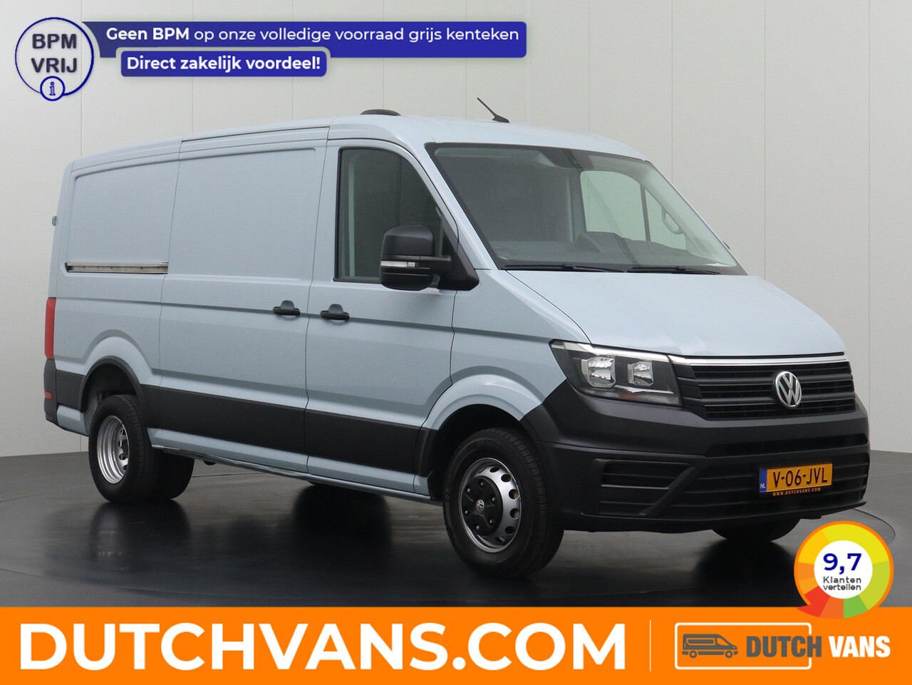 Volkswagen Crafter - 2.0TDI L3H2 Dubbellucht | 3500Kg trekgewicht | Navigatie | Airco - AutoWereld.nl