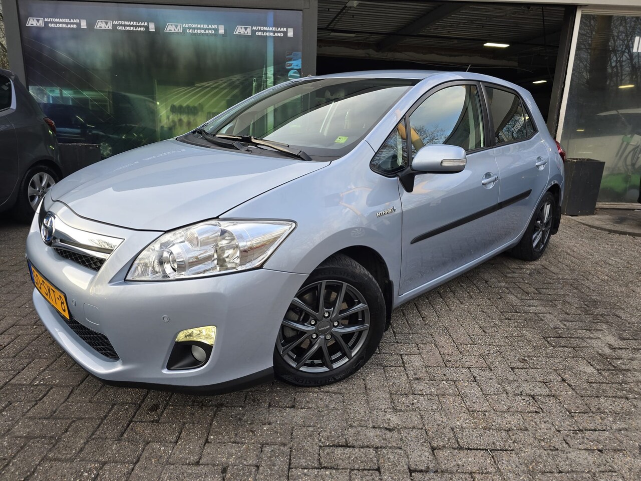 Toyota Auris - 1.8 Full Hybrid Executive | 2E EIGENAAR | 12 MND GARANTIE | NAVI | CAMERA | CRUISE | LMV | - AutoWereld.nl