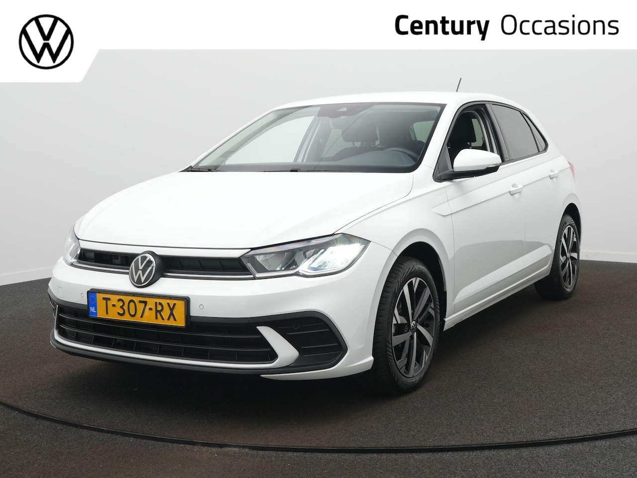 Volkswagen Polo - 1.0 TSI Style Automaat - Navigatie - Cruise - Stoelverwarming - AutoWereld.nl