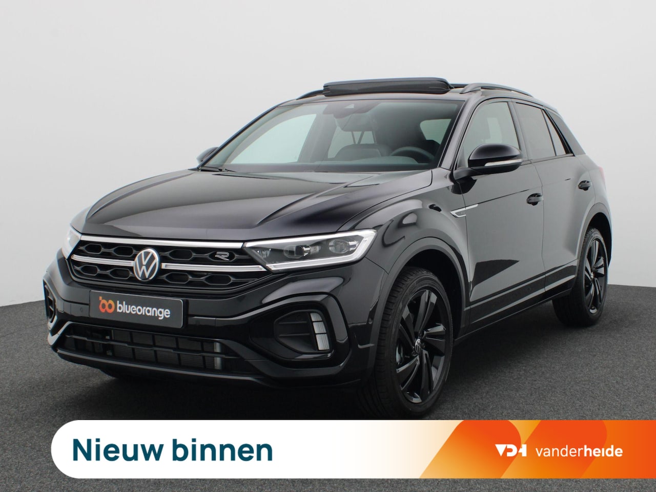 Volkswagen T-Roc - 1.5 TSI R-Line Business 150PK DSG Black Style, LED-Matrix, Keyless Entry & Start, Pano-Sch - AutoWereld.nl