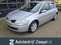 Renault Mégane - 1.6-16V Business Line