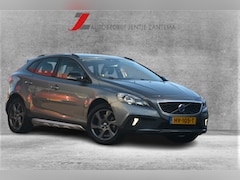 Volvo V40 Cross Country - 2.0 T3 Momentum CROSS COUNTRY 2.0 T3 Nederlandse auto dealeronderhouden laatste beurt bij