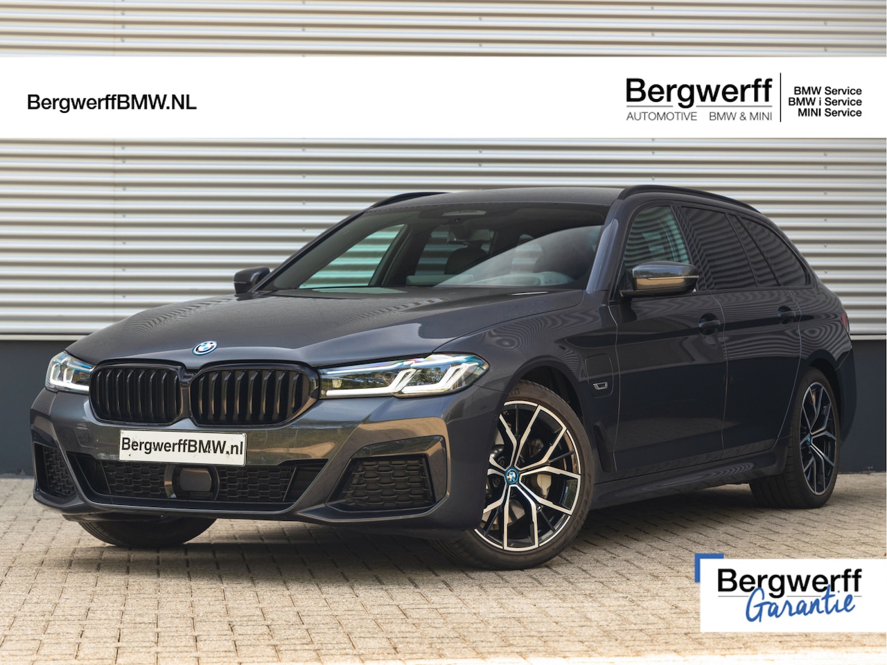 BMW 5-serie Touring - 530e M-Sport - Harman Kardon - Driving Ass Prof - 2x TV - Trekhaak - Head-Up - AutoWereld.nl