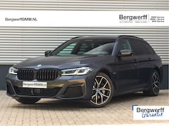 BMW 5-serie Touring - 530e M-Sport - Harman Kardon - Driving Ass Prof - 2x TV - Trekhaak - Head-Up