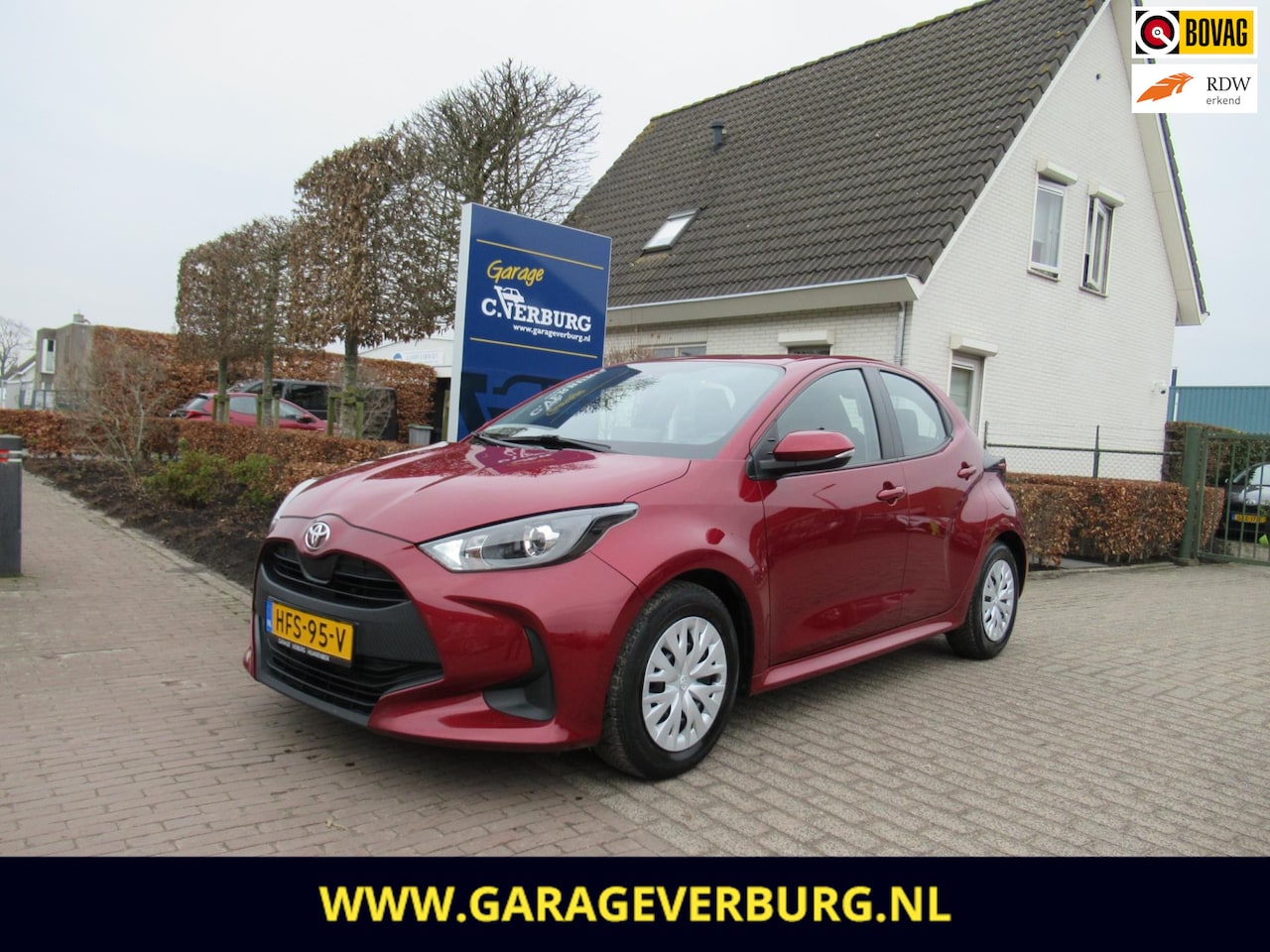 Toyota Yaris - 1.0 VVT-i Active (Navi/Carplay,Camera,AdaptiveCruise,Stoelverwarming) - AutoWereld.nl