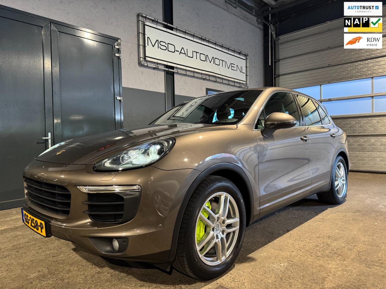 Porsche Cayenne - 3.0 S E-Hybrid Onderhouden 1e Eigenaar NAP - AutoWereld.nl