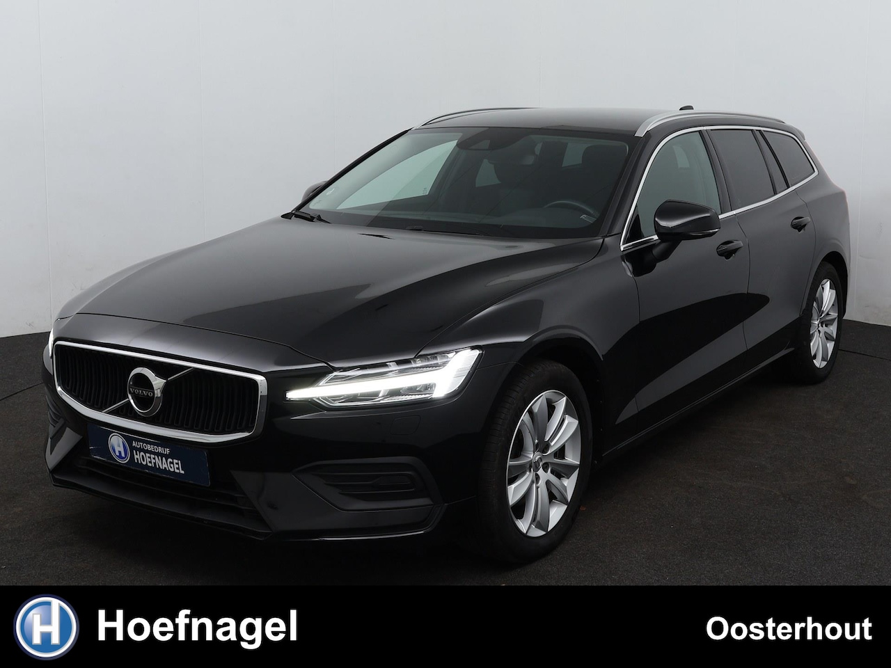 Volvo V60 - 2.0 T4 Momentum 2.0 T4 Momentum - AutoWereld.nl