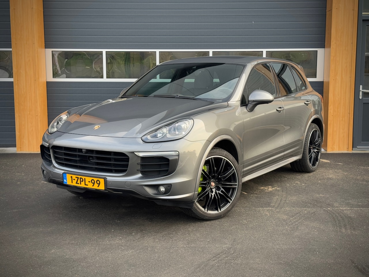 Porsche Cayenne - 3.0 S E-Hybrid|Akra|ACC|St.verkoeling|Carbon - AutoWereld.nl