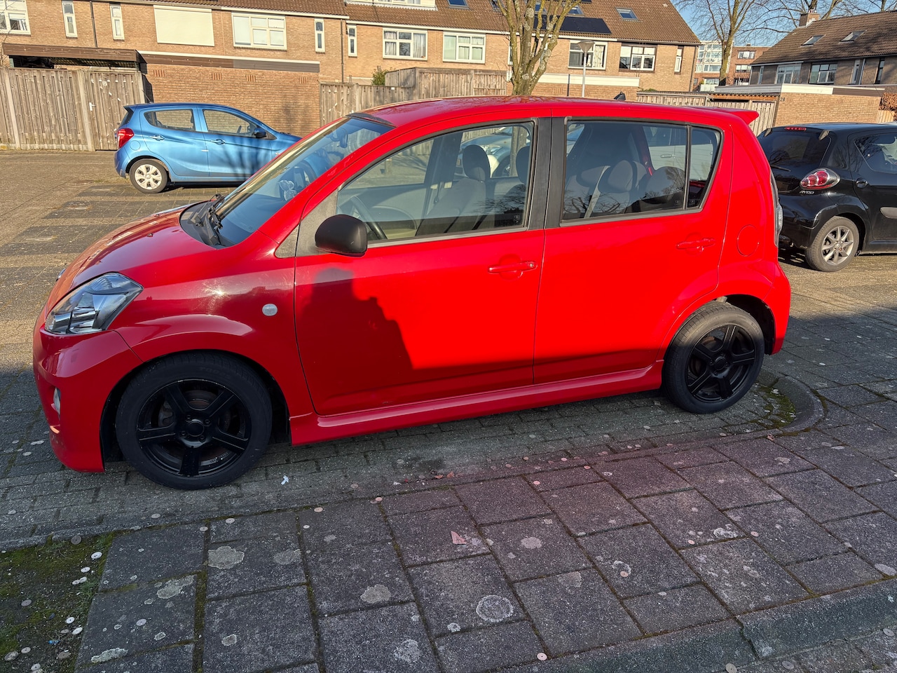 Daihatsu Sirion 2 - 1.3-16V Comfort - AutoWereld.nl