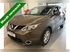 Nissan Qashqai - 1.2 Connect Edition NL AUTO | PANO | TREKHAAK | NAVI | LAGE KM