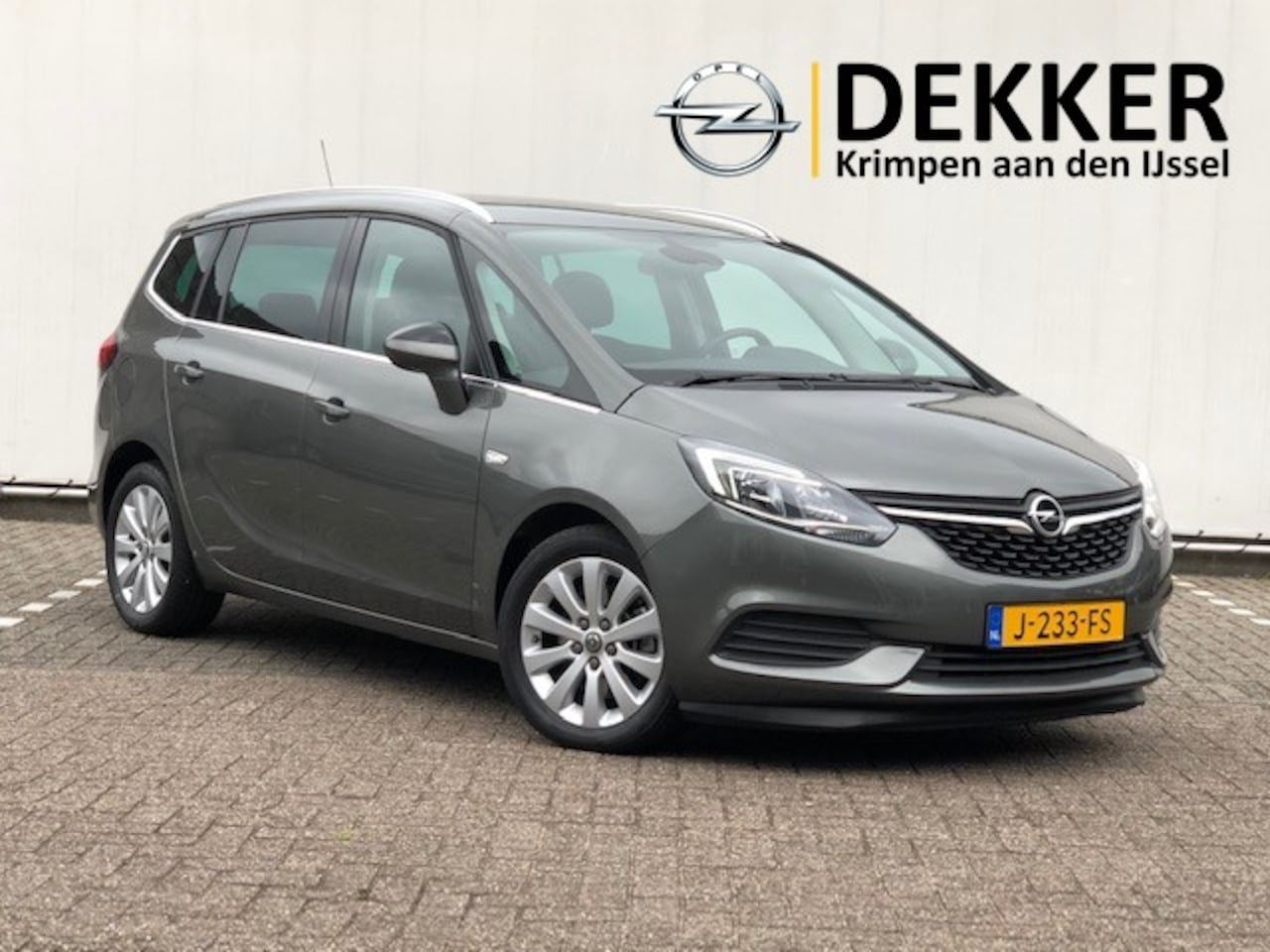 Opel Zafira - 1.6 Turbo Blitz met Navi/Camera, AGR-Stoelen, Climate Controle - AutoWereld.nl