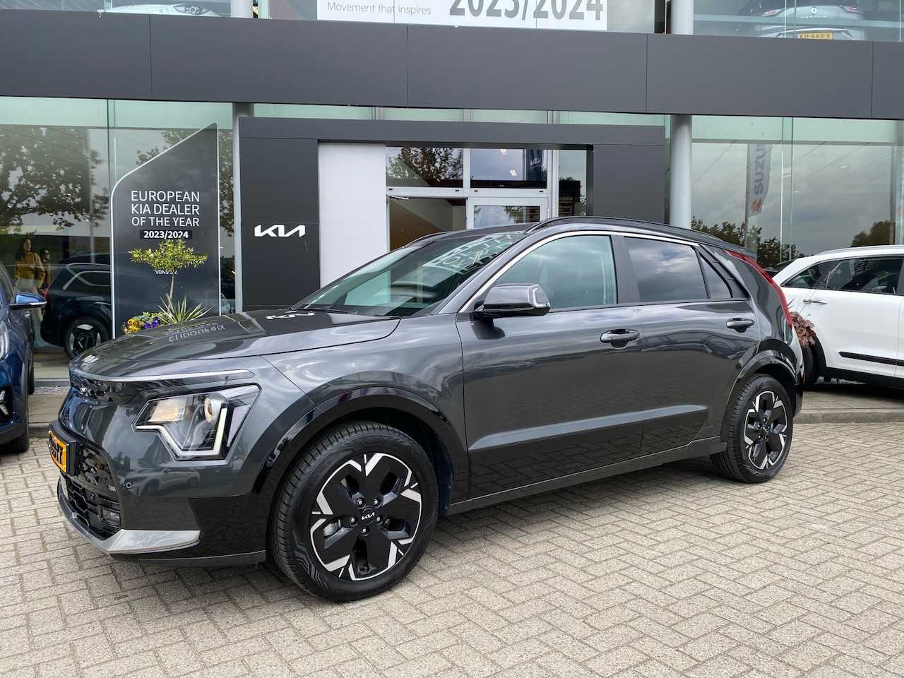 Kia Niro EV - Edition 64.8 kWh € 1000, -AUTODROOM SUBSIDIE !! info Roel 0492-588951 - AutoWereld.nl