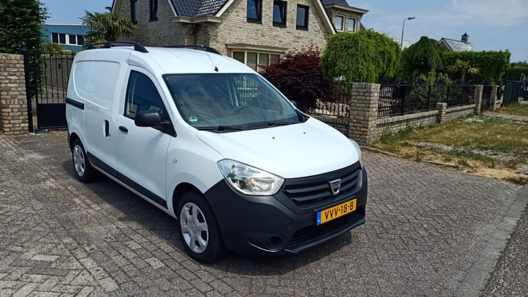 Dacia Dokker - 1.6 Basic 1.6 Basic - AutoWereld.nl