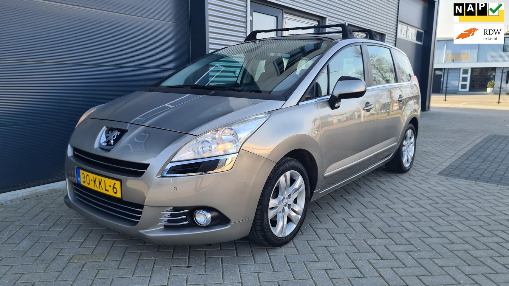 Peugeot 5008 - 1.6 VTi ST Premiere 7p. 1.6 VTi ST Premiere 7p. - AutoWereld.nl