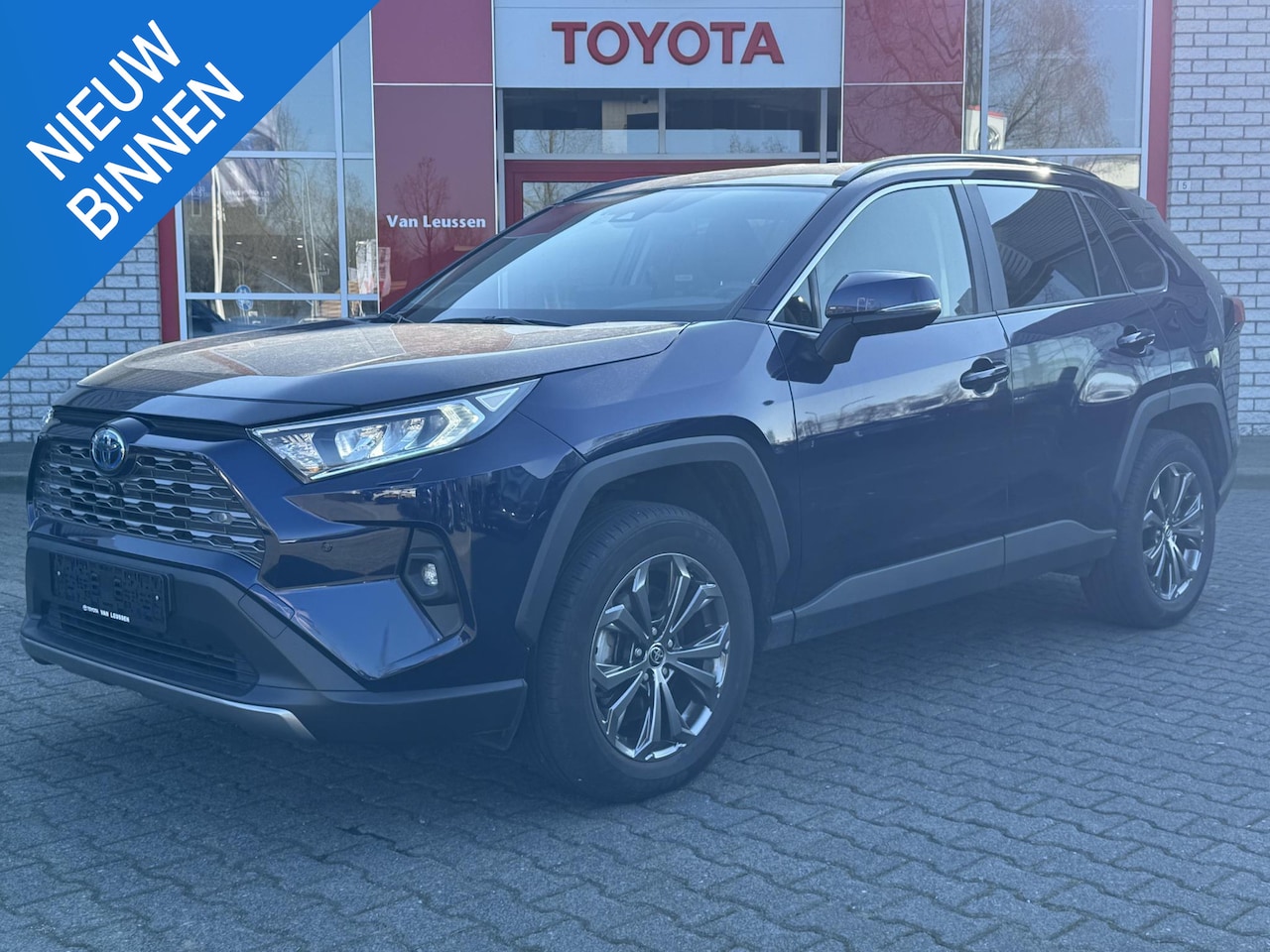 Toyota RAV4 - 2.5 HYBRID STYLE JBL-PREMIUM AUDIO STOEL/STUURVERW EL-ACHTERKLEP KEYLESS BLIND-SPOT - AutoWereld.nl