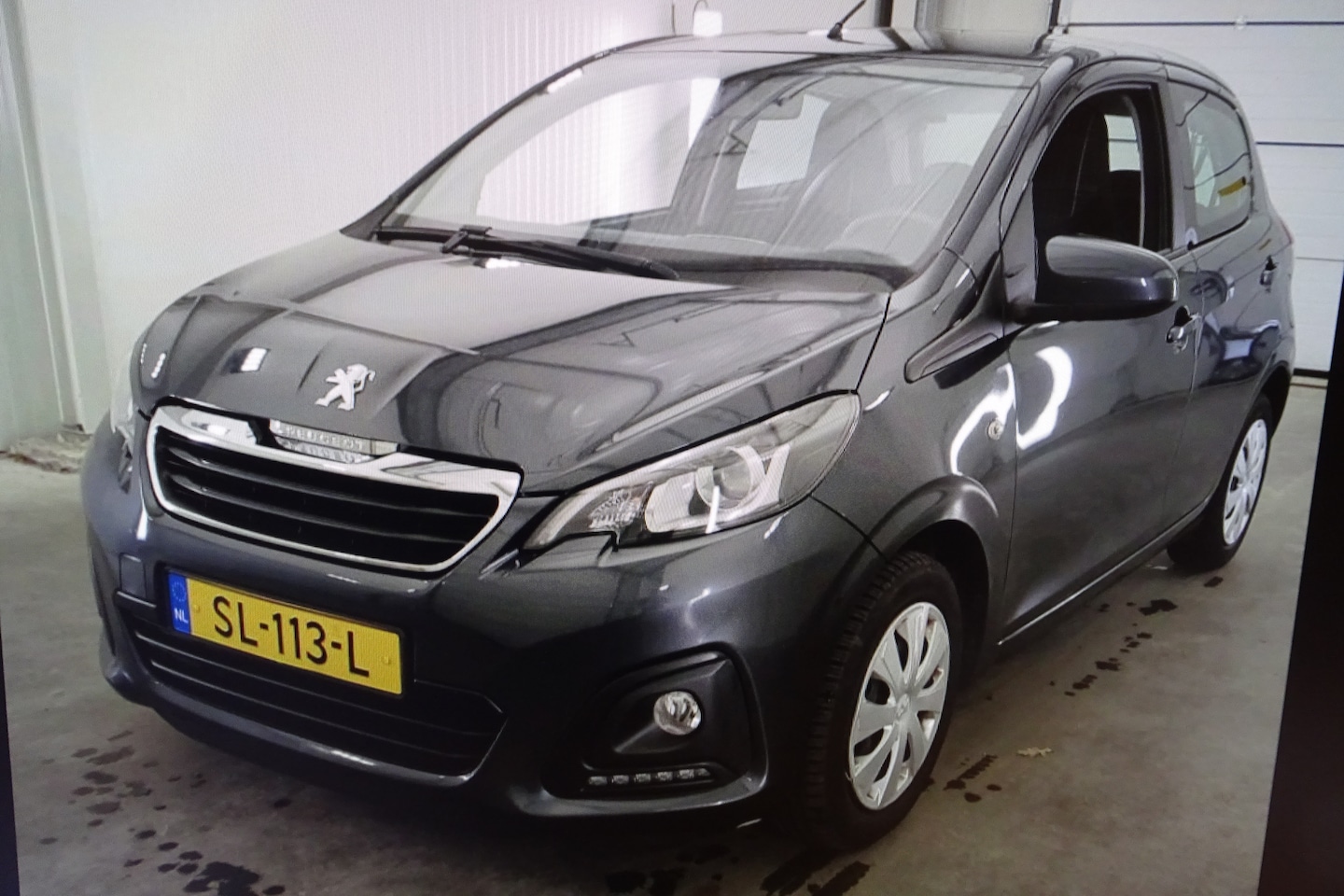 Peugeot 108 - 1.0 e-VTi Active 5 Drs * AIRCO * Stb * Cv * Radio * LED * - AutoWereld.nl