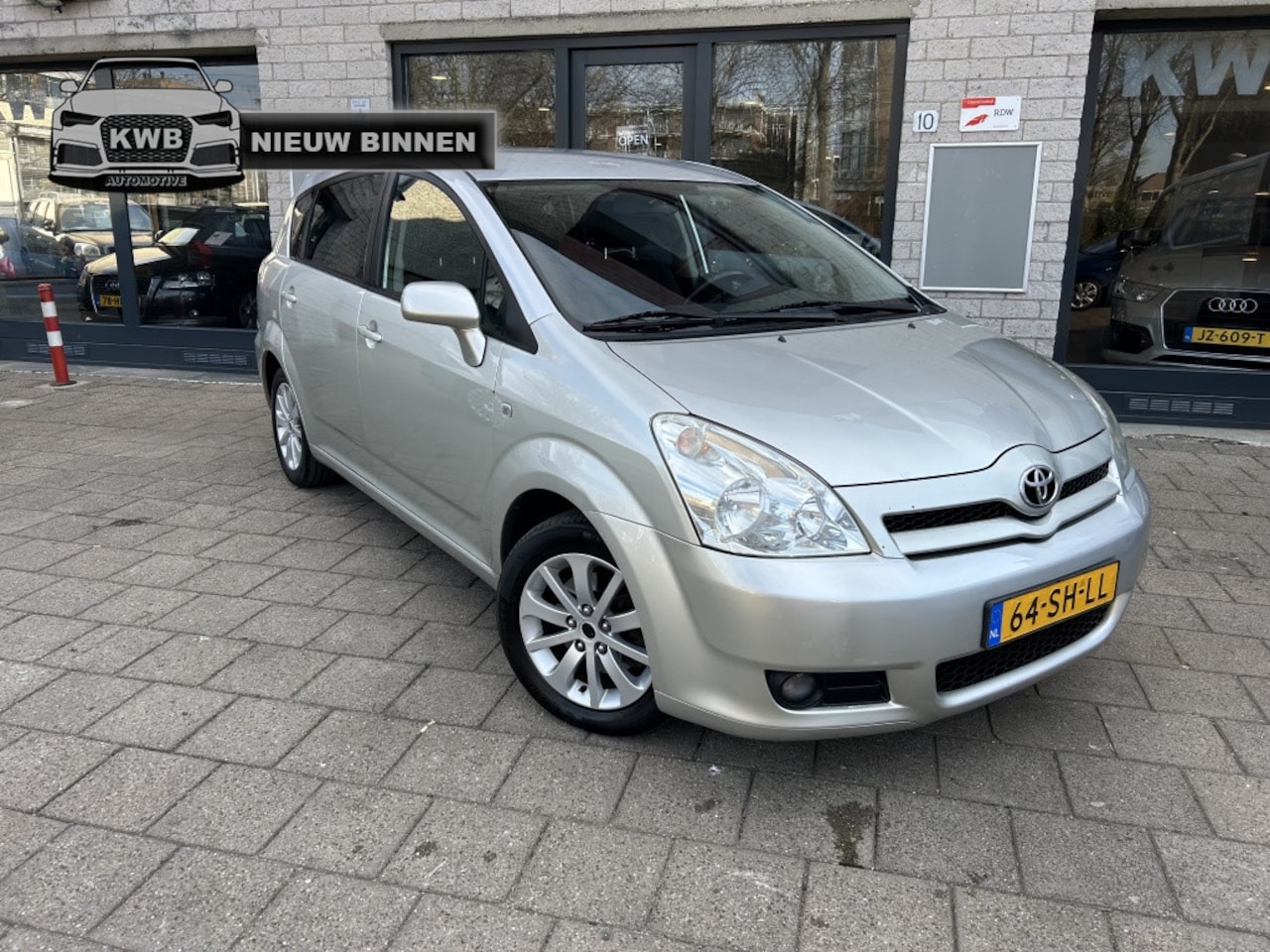 Toyota Corolla Verso - 1.8 VVT-i Sol airco onderhouden - AutoWereld.nl