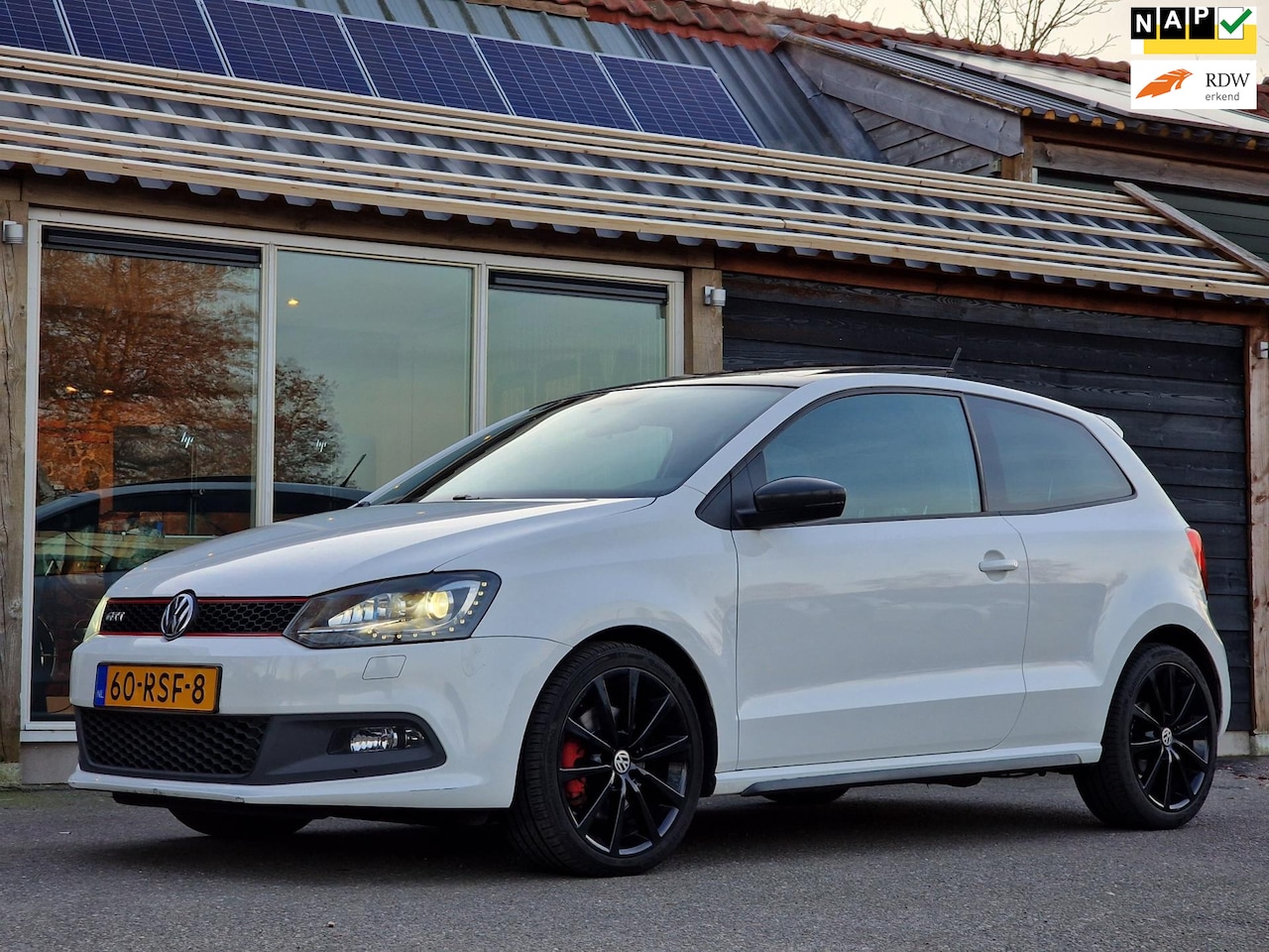 Volkswagen Polo - 1.4 TSI GTI 1.4 TSI GTI 180 PK (DSG / Panoramadak / NL-Auto / NAP / 17 Inch / Climate / Cruise / Goed - AutoWereld.nl