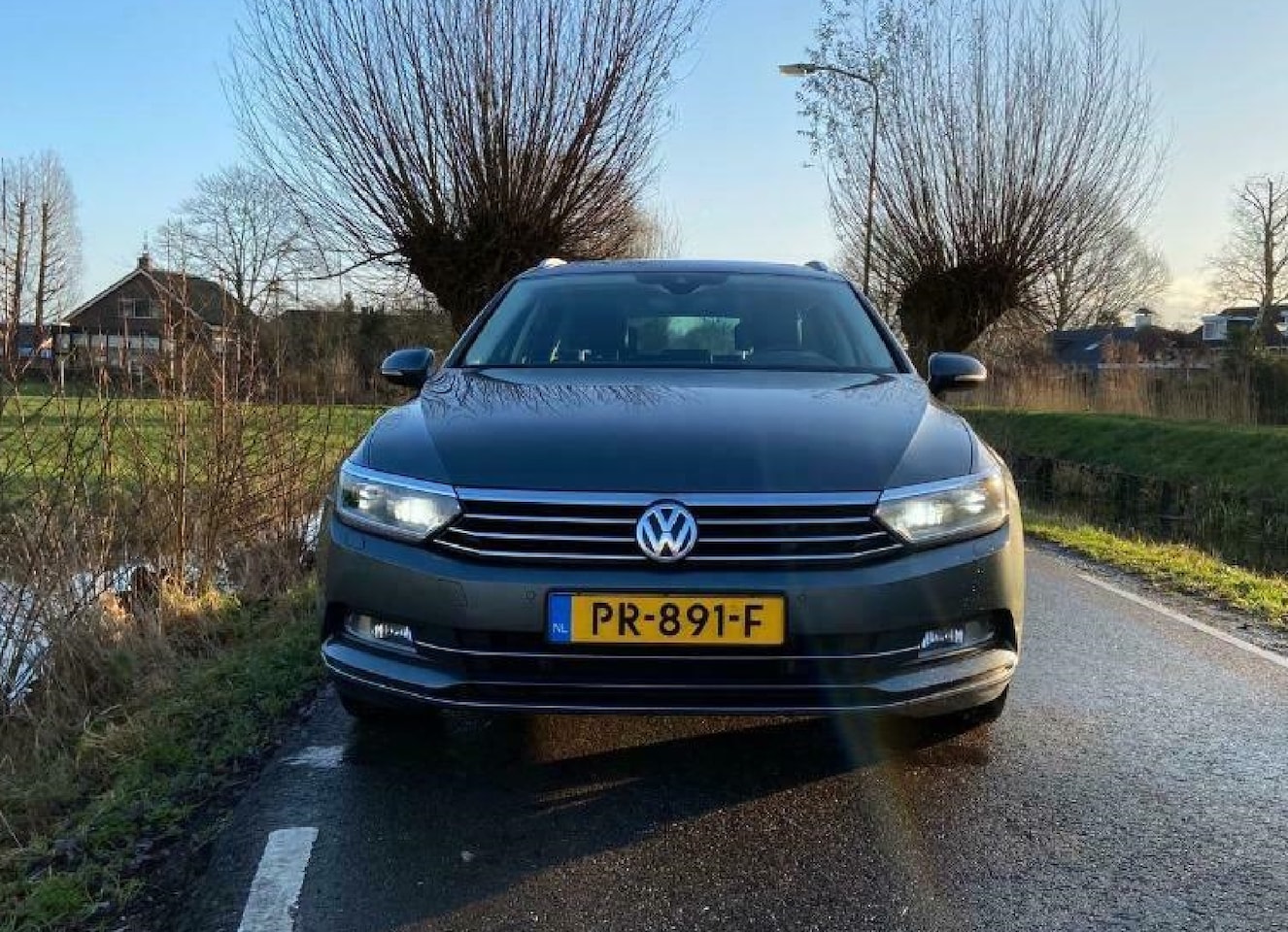 Volkswagen Passat Variant - 1.4 TSI ACT Connected Series Plus 110KW ACT Variant DSG info nckchys8@hotmail.com - AutoWereld.nl