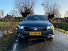 Volkswagen Passat Variant - 1.4 TSI ACT Connected Series Plus 110KW ACT Variant DSG info nckchys8@hotmail.com