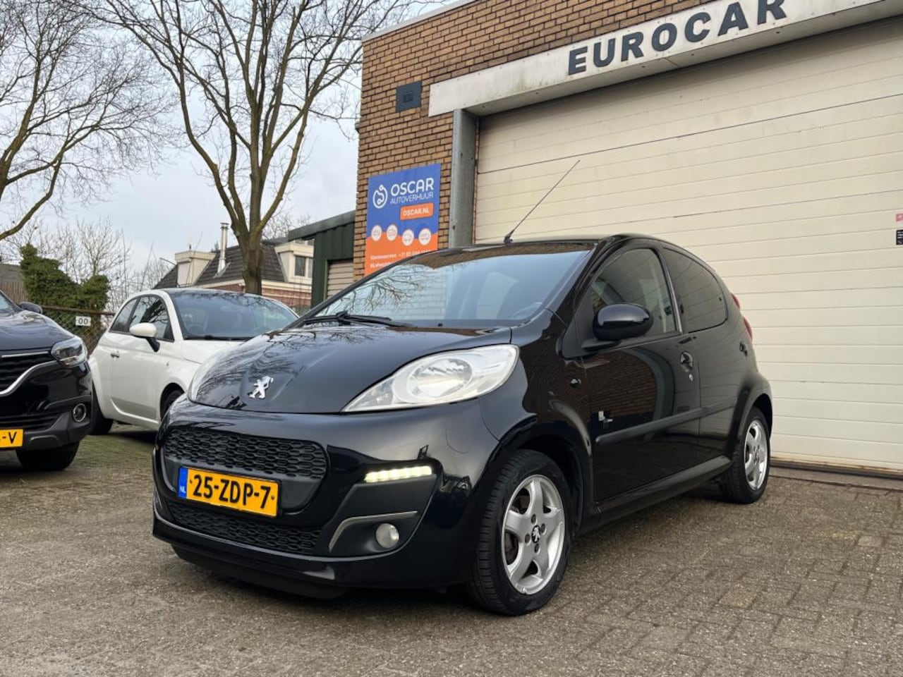 Peugeot 107 - 1.0 Black & Silver - AutoWereld.nl